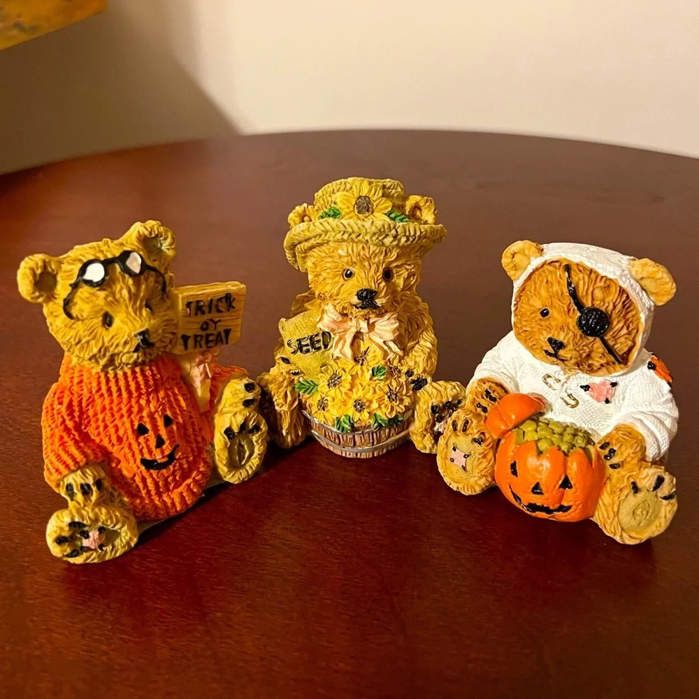 Three Little Halloween Bears 🐻🐻🐻🎃🎃